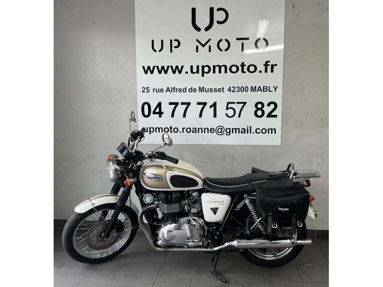 TRIUMPH Bonneville T100 