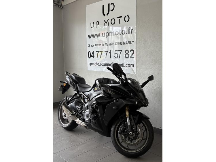 SUZUKI GSX-S 1000 GT
