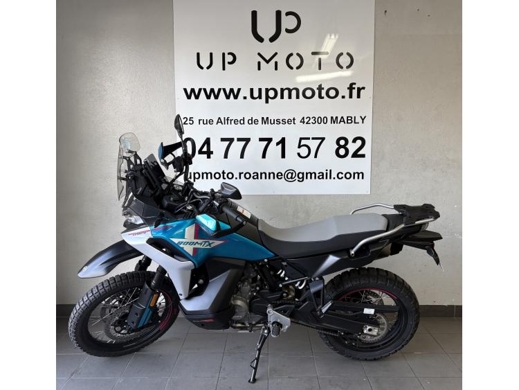 CF MOTO 800 MT-X DISPONIBLE DE SUITE EN DEUX COLORIE